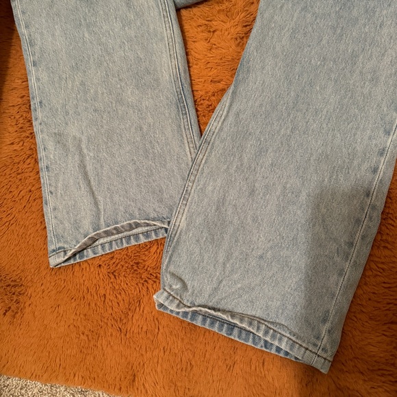 Still Here Everyday Jeans in Vintage Blue - Picture 3 of 6